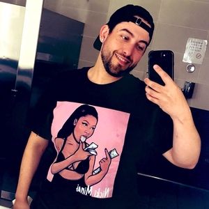 Meet your Posher, Vinnie